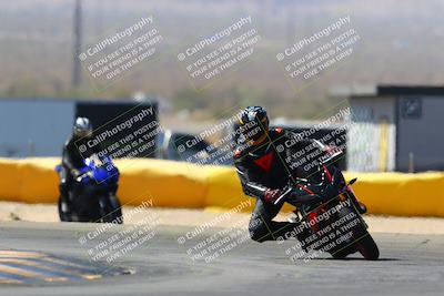 media/Mar-28-2022-Superbike Trackdays (Mon) [[b8603d0f67]]/Novice Group (1130am-12pm)/Turn 2/